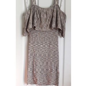 ❌SOLD❌2 for $35MINKPINK Cold Shoulder Fitted Dress
